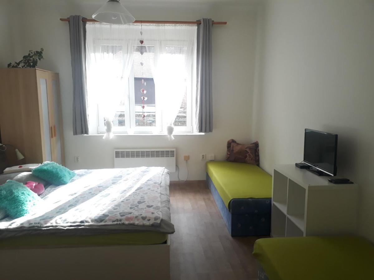 Apartmany Karlstejn Exterior photo