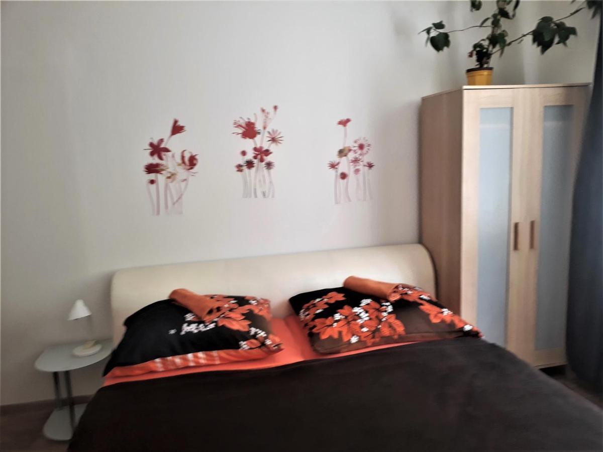 Apartmany Karlstejn Exterior photo